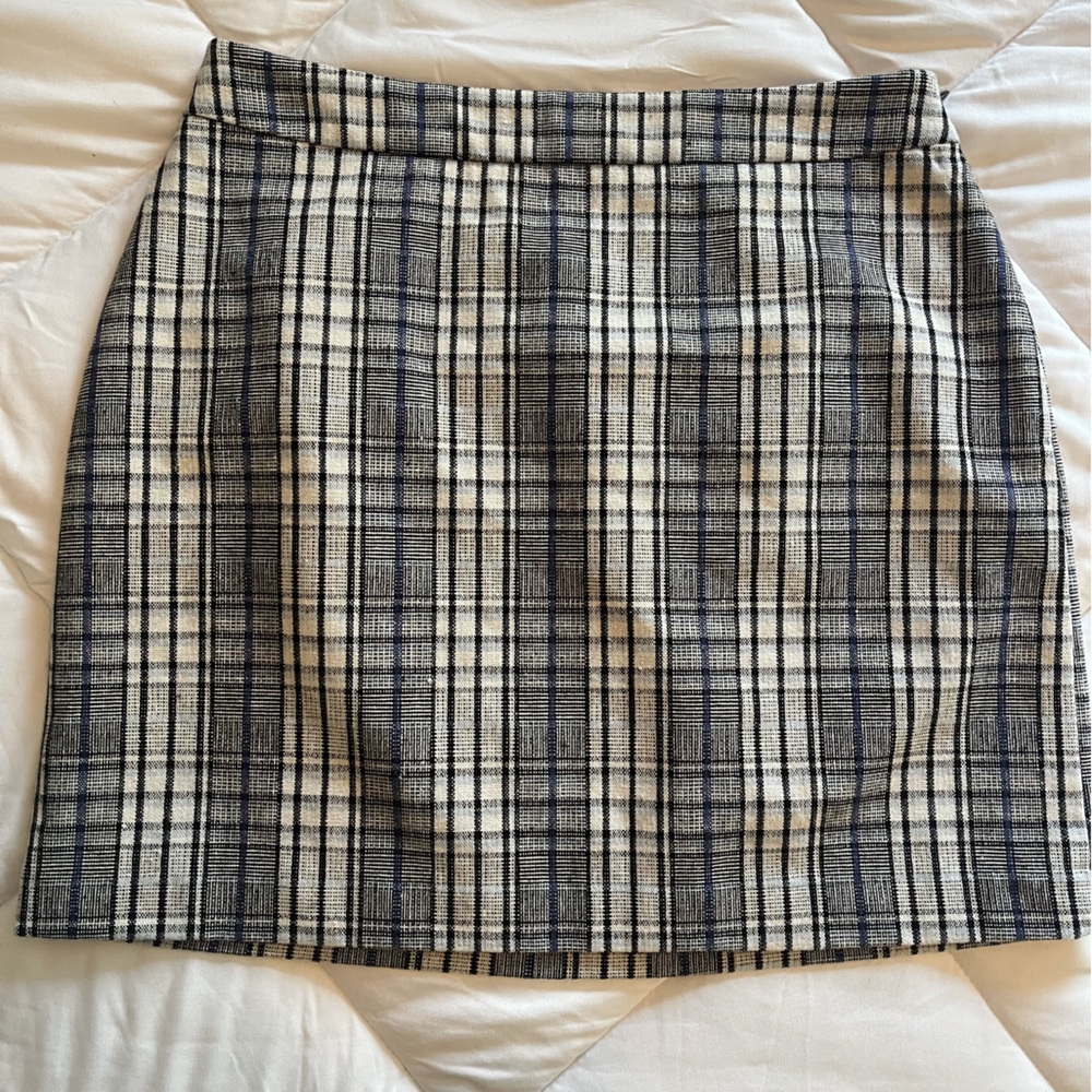 Nine West plaid mini skirt